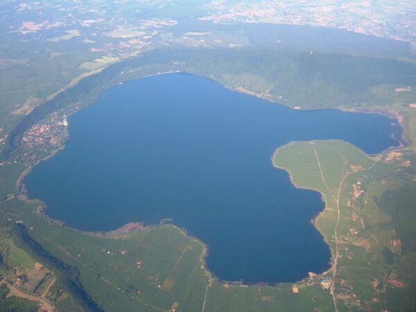 Il degrado del lago di Vico in Parlamento