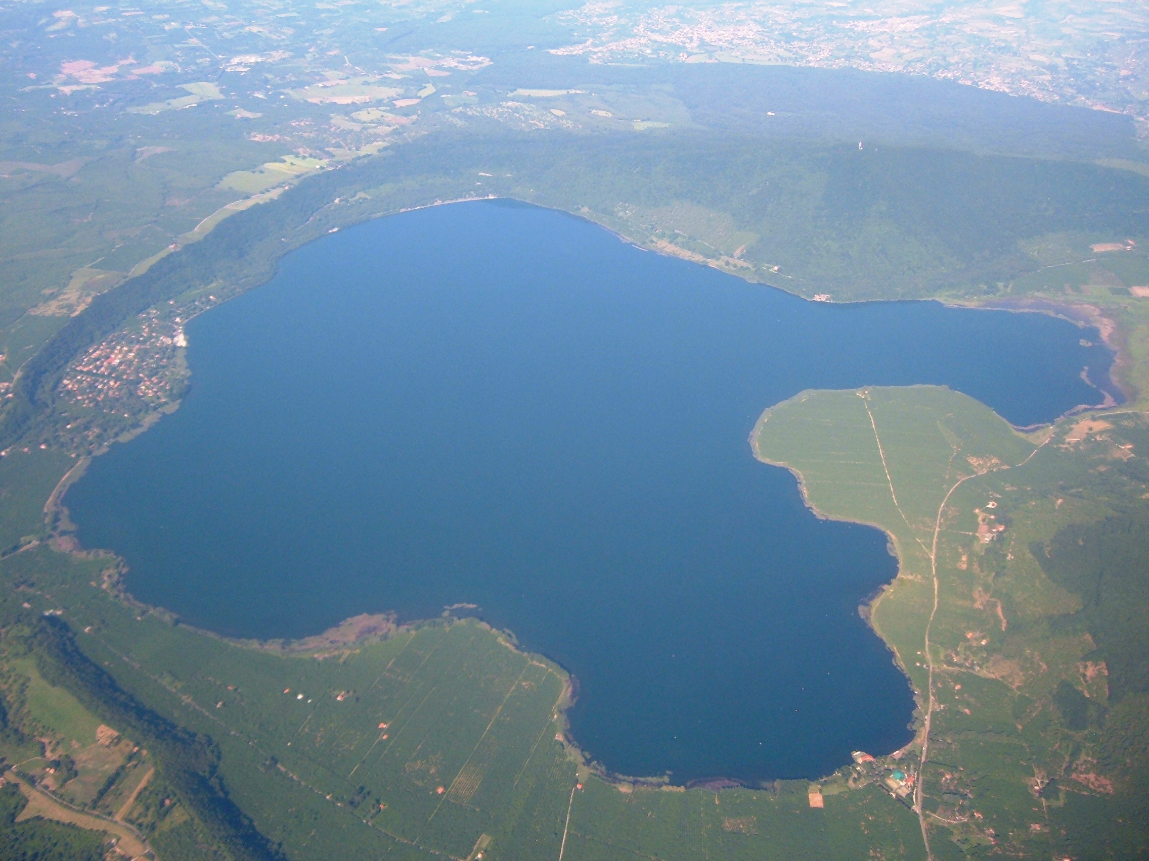 Il degrado del lago di Vico in Parlamento