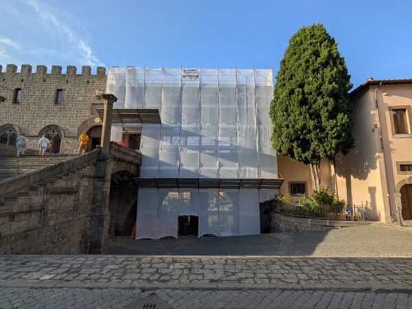 Inizia il restauro della Loggia dei Papi