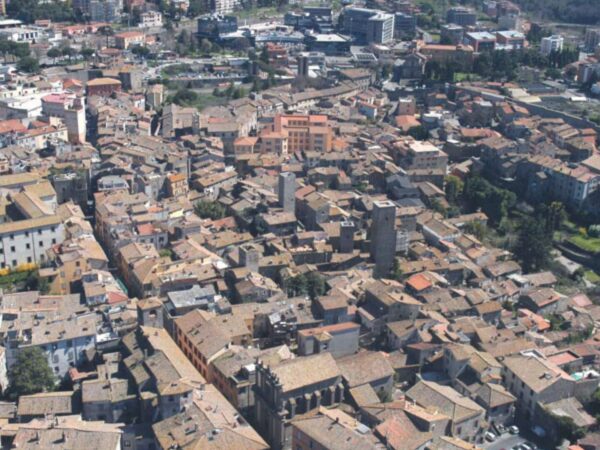 Perché occuparsi di politica ha sempre più a che fare con la città