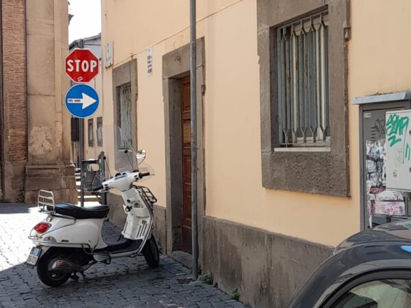 Caprarecce, cancellato il parcheggio per i residenti: la sindaca Frontini, “dimensioni non regolari”