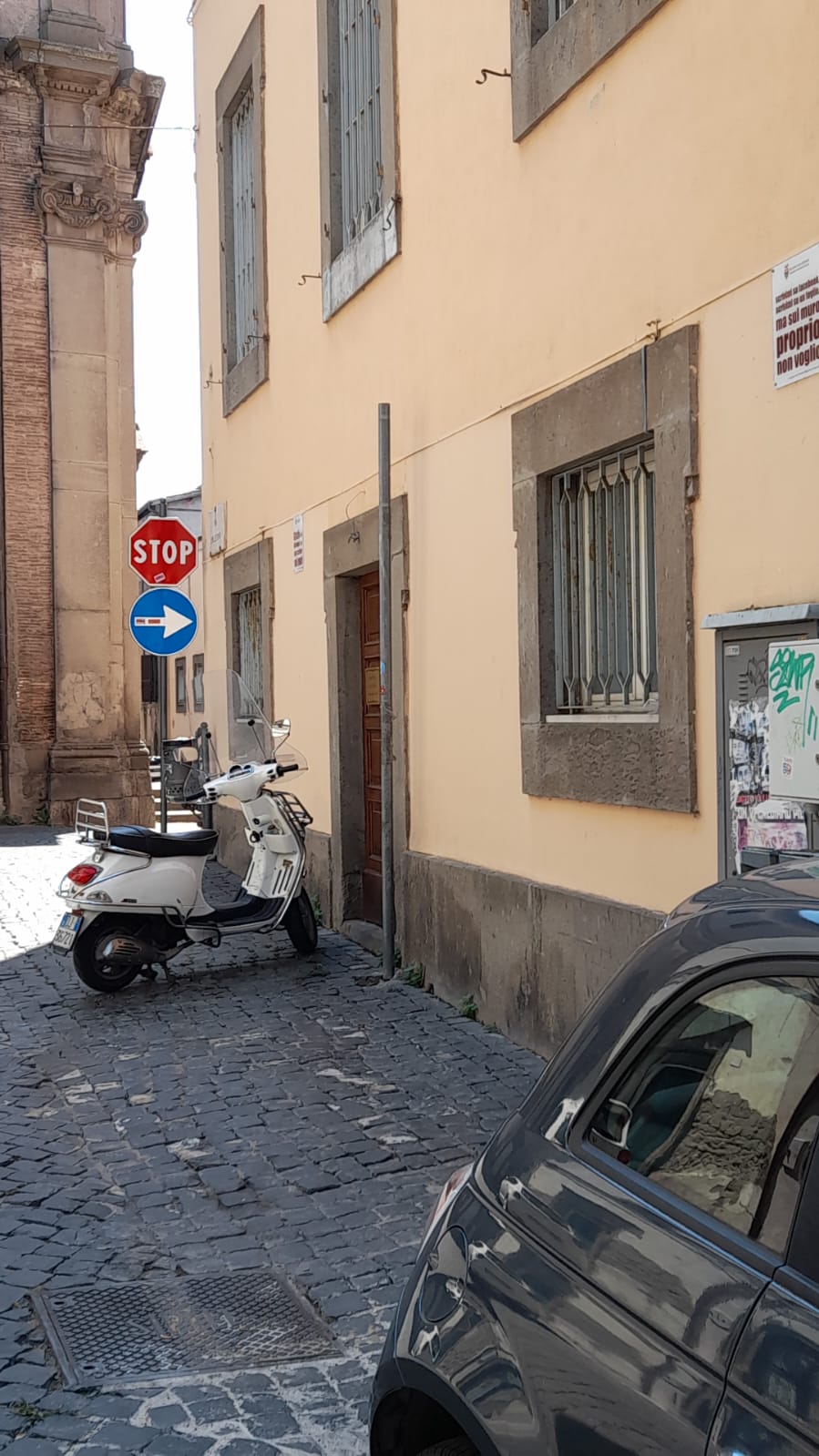 Via delle Caprarecce, centro storico di Viterbo