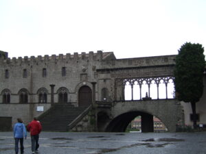 La loggia gotica del Palazzo dei Papi a Viterbo