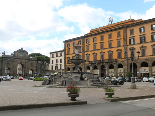 Le piazze che hanno perso la loro forma