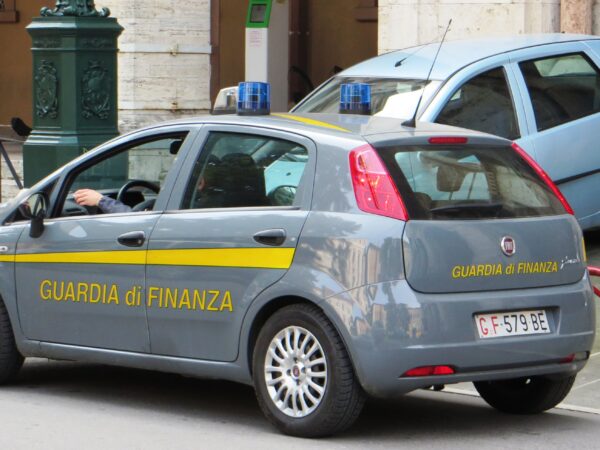 Sequestrati oltre 4mila litri di gasolio irregolare in un distributore della Tuscia