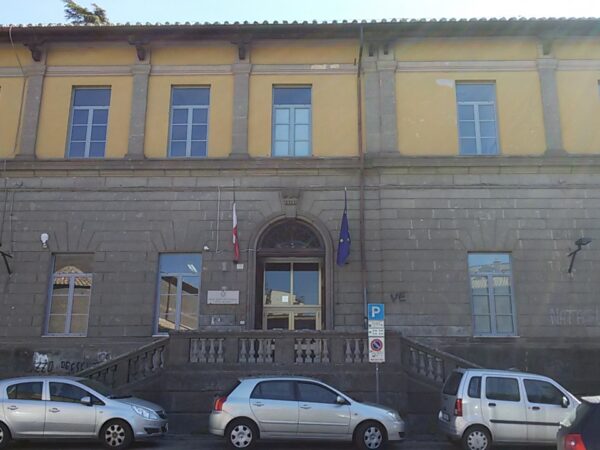 Trasporto scolastico degli studenti con disabilità, il Comune apre le domande: fino a 3.000 euro a studente, c’è tempo fino al 2 settembre