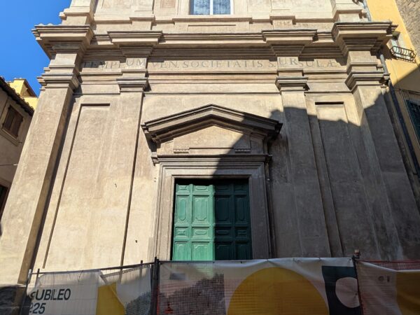 Sant’Orsola, lavori imprevisti sugli altari: prosegue il restauro dell’ex chiesa