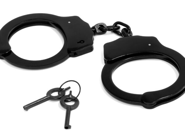 Due arresti per droga in pochi giorni a Viterbo: un blitz in casa, l’altro vicino a Palazzo dei Papi