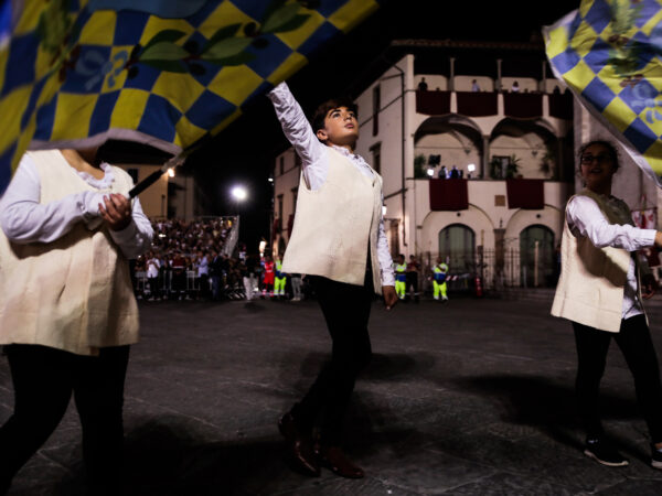 Sbandieratori in corteo a Viterbo il 12 settembre, il Comune dispone misure di viabilità