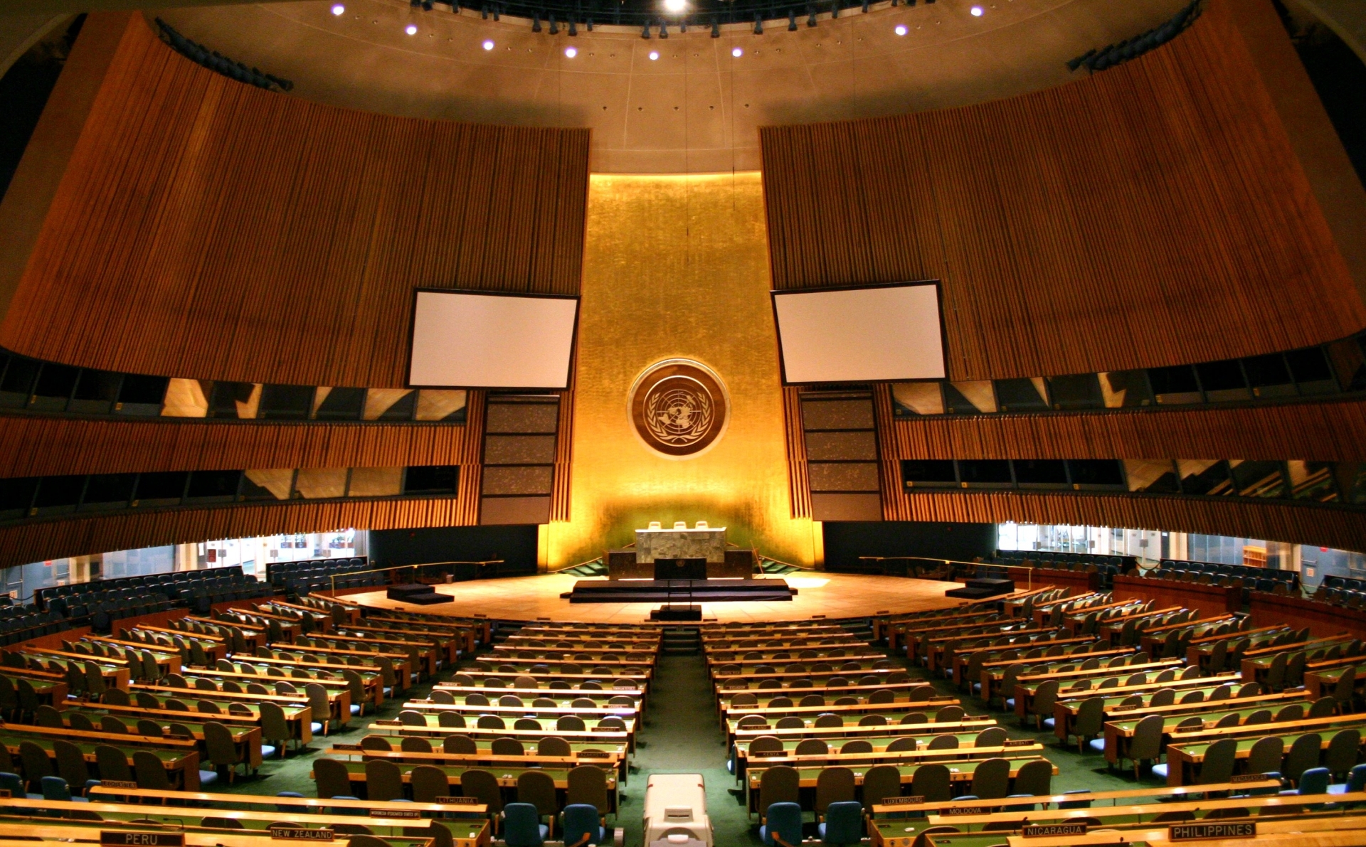 L’aula dell’Assemblea generale delle Nazioni Unite a New York, vuota