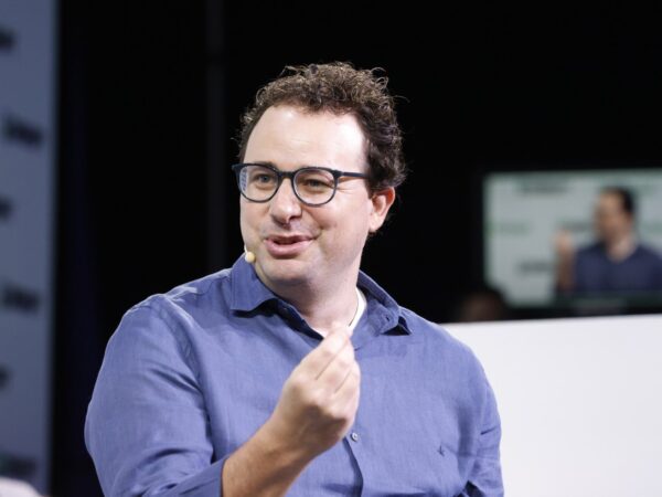 Davvero l’intelligenza artificiale causerà l’estinzione dell’umanità?