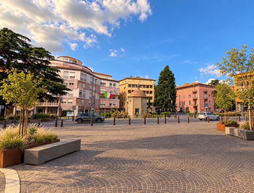 La Viterbo che può essere: piazza dei Caduti, la piazza che hanno scelto i lettori - simulazione