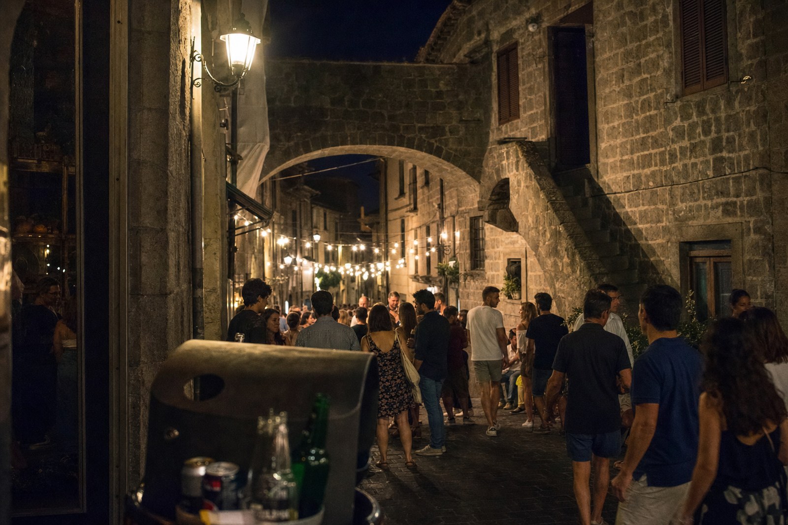 Il centro storico di Viterbo la sera della festa