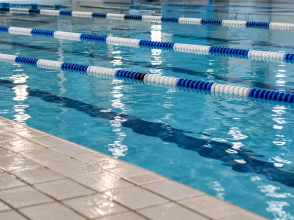 Piscina comunale, parte la gara per i lavori di efficientamento: quasi un milione di euro
