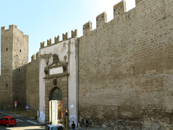 Le porte di Viterbo, cosa è stato restaurato e cosa aspetta ancora: lo stato porta per porta